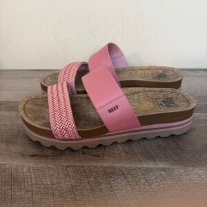 Reef Cushion Vista Hi Women's Comfort Platform Sandals size 9 pink shoes